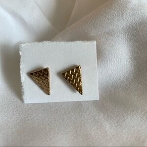 NWOT Minimalist Patterned Triangle Earrings